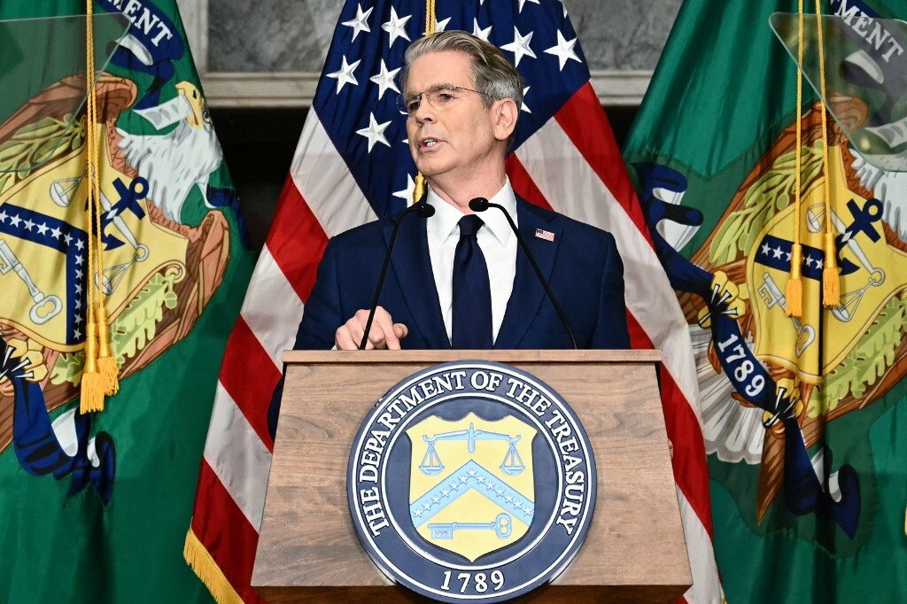 USA kündigen neue Iran-Sanktionen in fünf Wirtschaftssektoren an