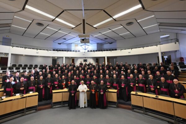 French Bishops Praise Pope Leo XIV's Visit as a Moment of Grace and Mission