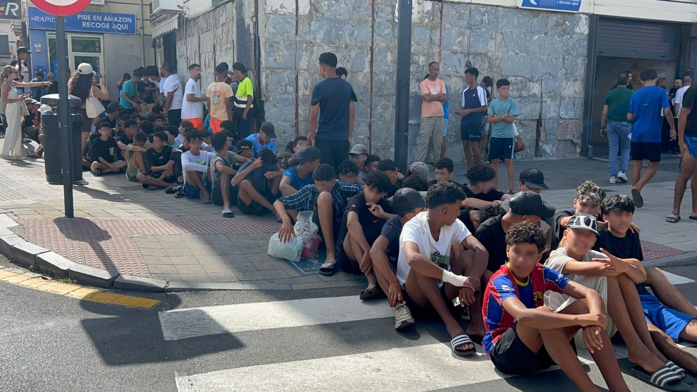 Spanish government plans presumption of minority for undocumented migrants claiming to be under 18
