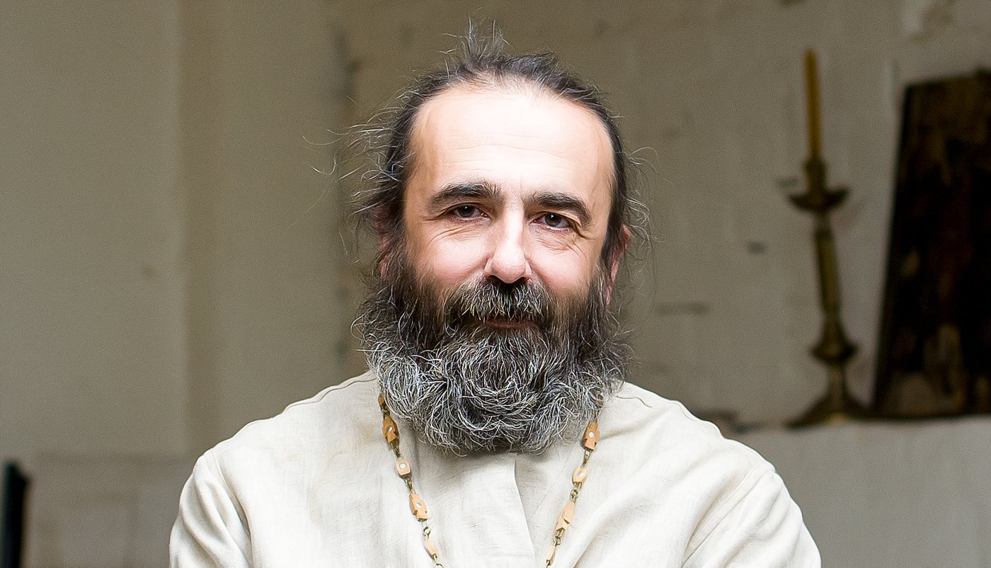 Can a small Orthodox church become infrastructure for political trust?