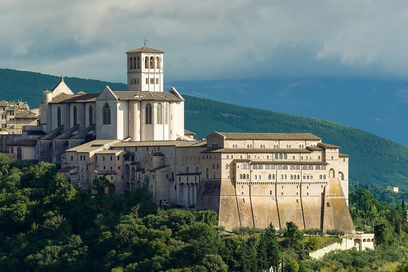 Mattarella in Assisi: Francesco, Prophet of Peace, and the Sin of Killing in God's Name
