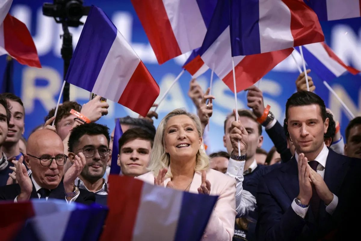 Le Pen launches presidential bid pledging to restore rule of law