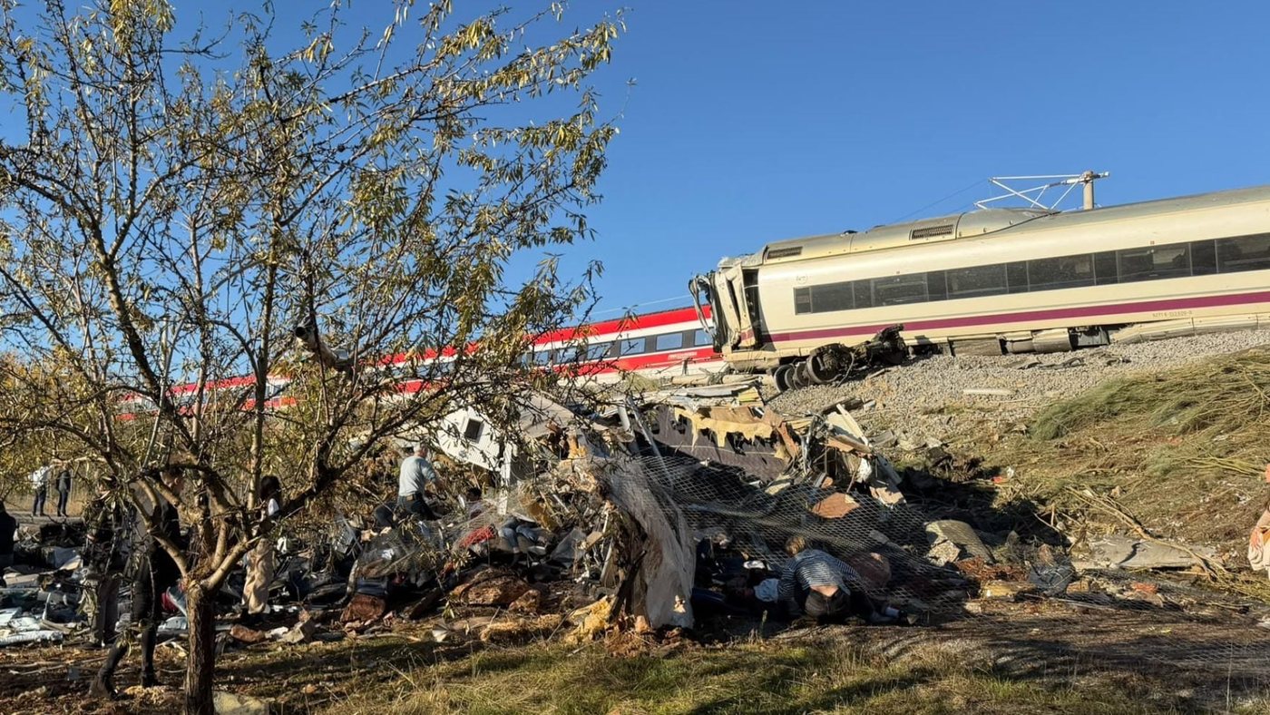 Renfe AVE Train Crashes Into Stopped Iryo Train in Toledo
