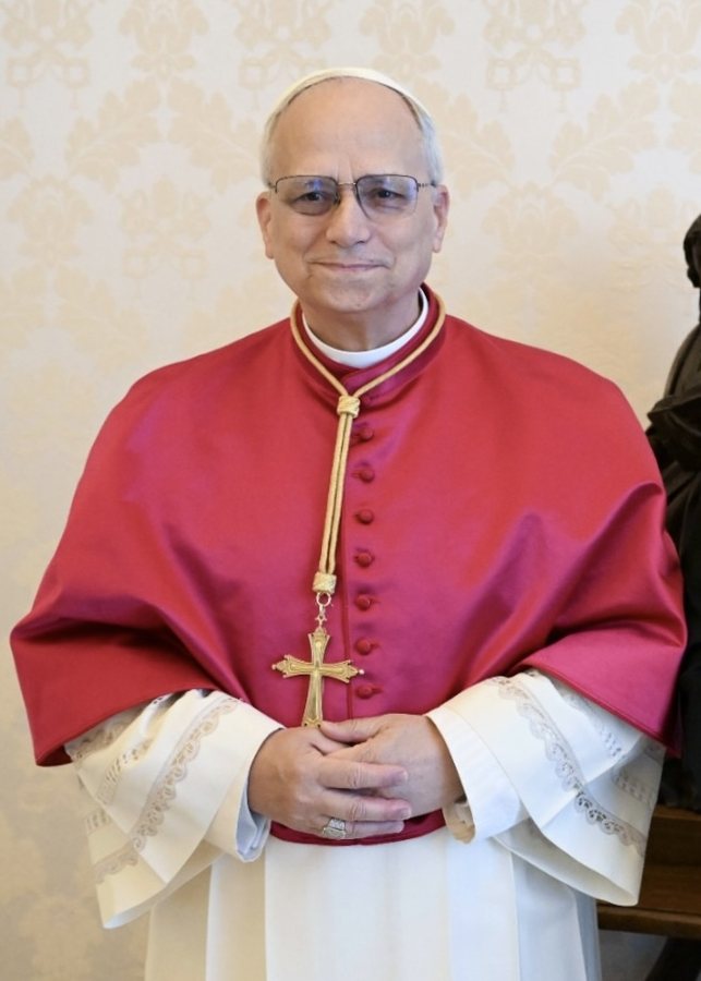 Bishops Close Vatican Family Meeting as Pope Leo XIV Recovers from Surgery