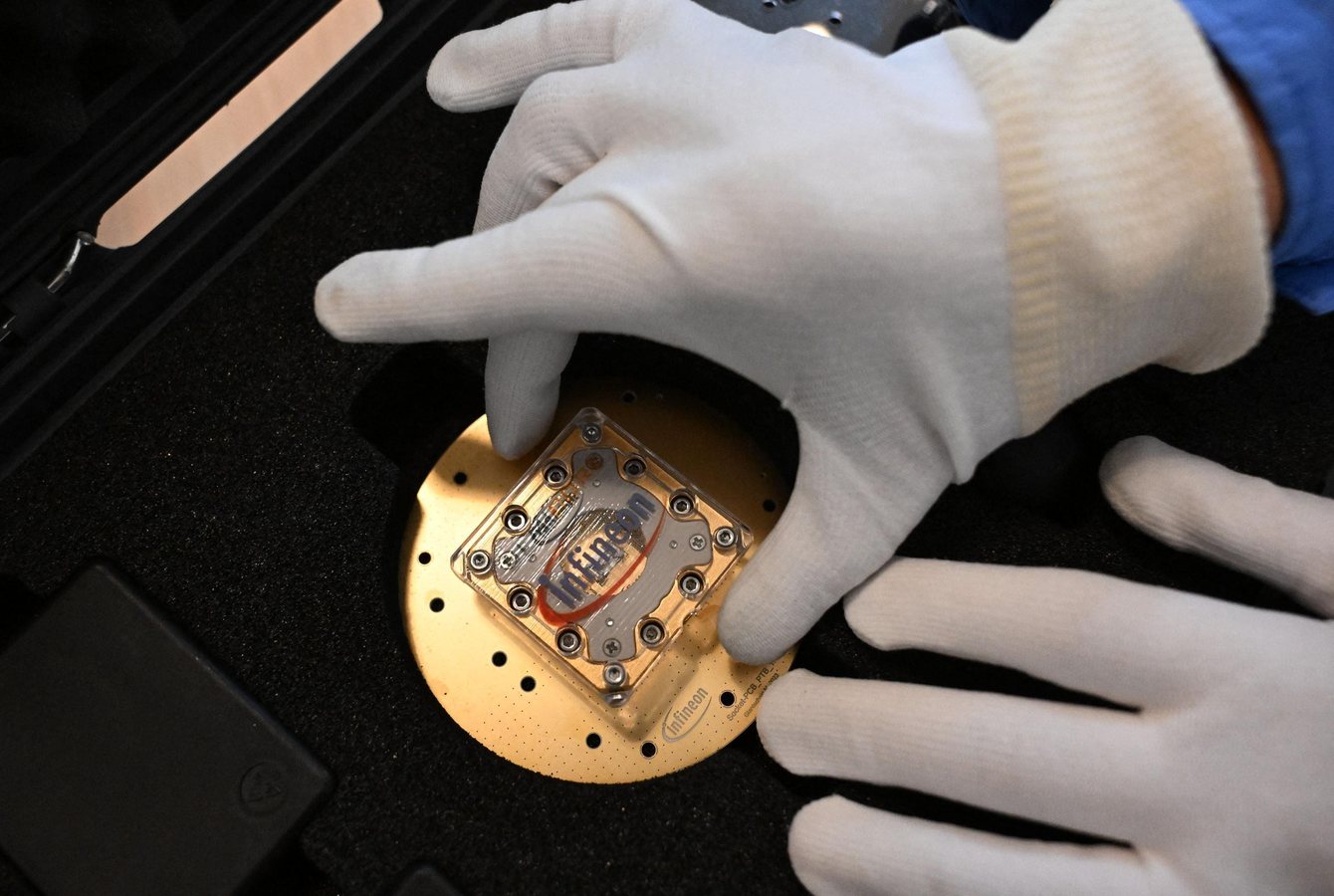 NATO Turns to Quantum Technology to Counter Drone Threats